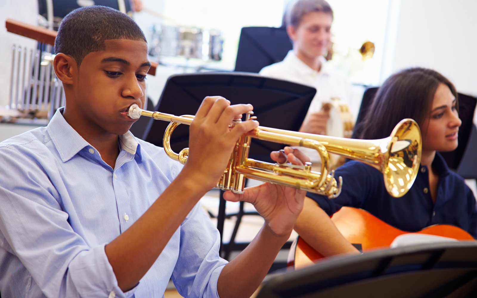 Student in band